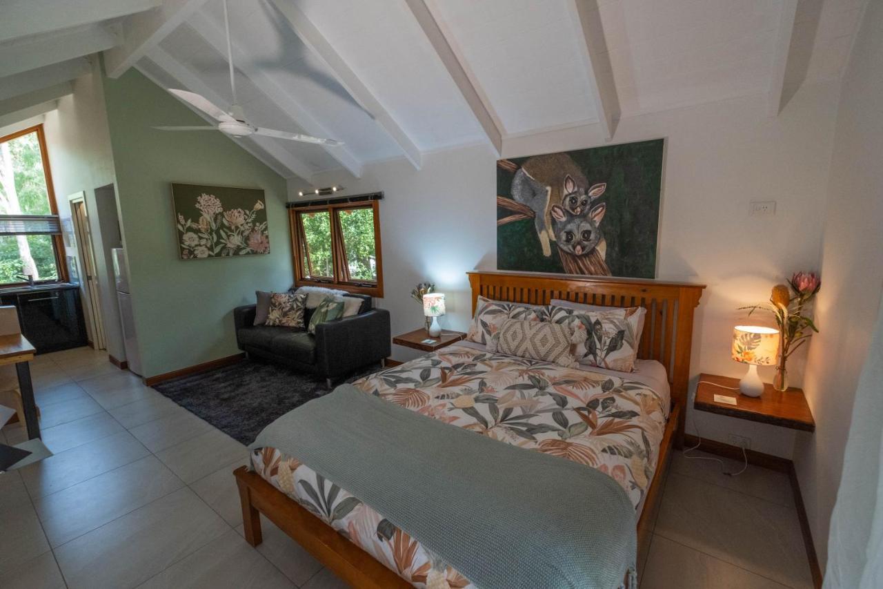 Airlie Beach Eco Cabins - Adults Only Εξωτερικό φωτογραφία