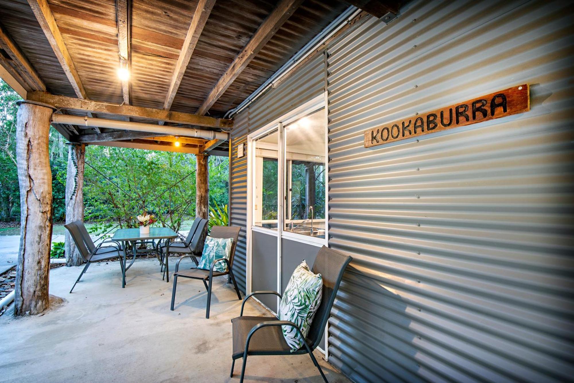 Airlie Beach Eco Cabins - Adults Only Εξωτερικό φωτογραφία