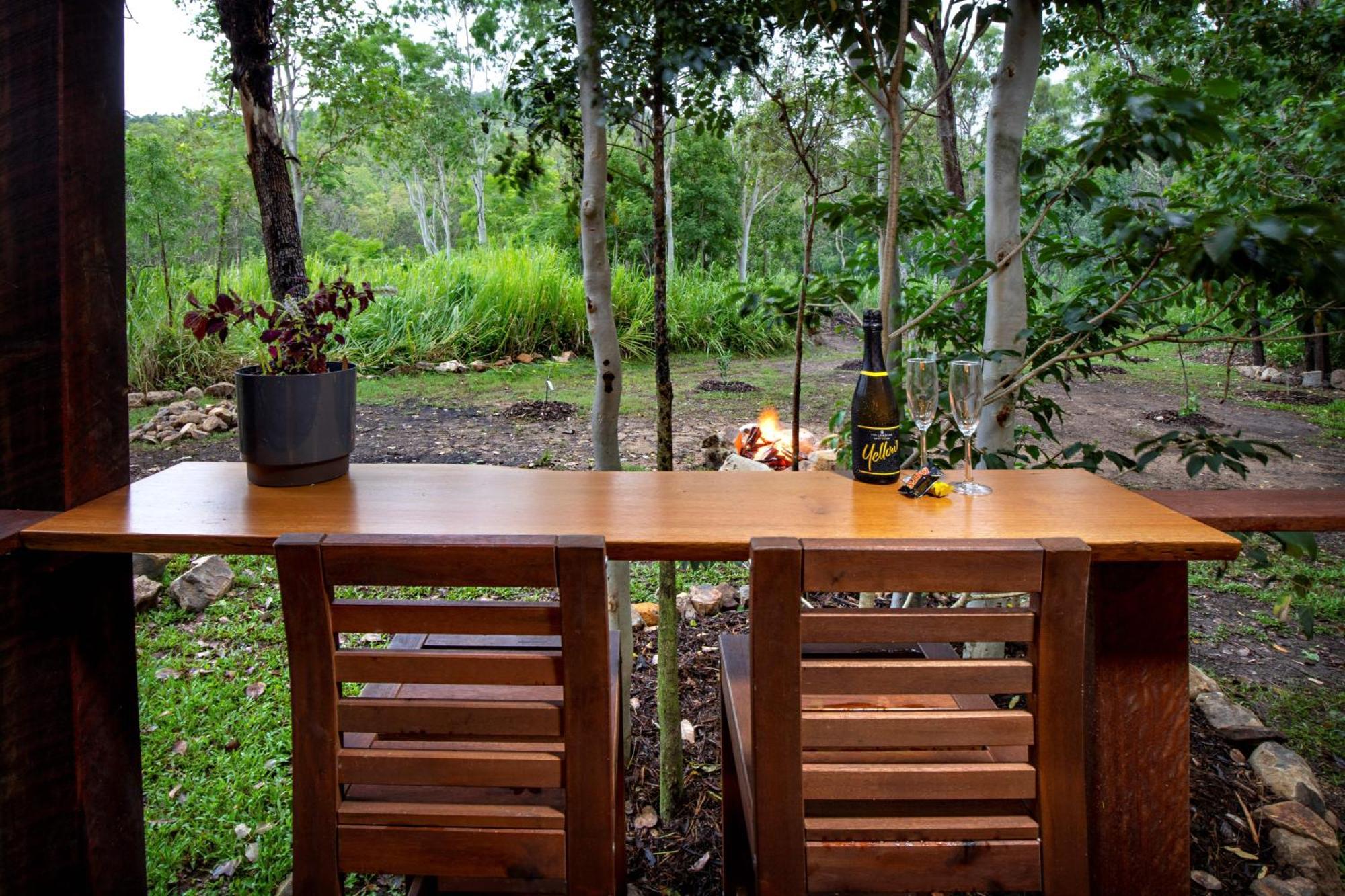 Airlie Beach Eco Cabins - Adults Only Εξωτερικό φωτογραφία